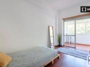 Quarto em apartamento de 5 quartos para alugar em...