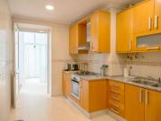 Quarto em apartamento de 6 quartos para alugar em Lisboa