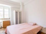 Quarto em apartamento de 7 quartos em Arroios, Lisboa