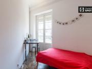 Quarto em apartamento de 7 quartos em Arroios, Lisboa