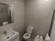 Quarto em apartamento localizado em Alcobaça