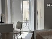 Quarto em apartamento partilhado com 5 quartos em Lisboa