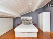 Quarto em apartamento partilhado com 8 quartos para...