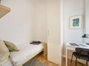 Quarto em apartamento partilhado de 10 quartos, Lisboa