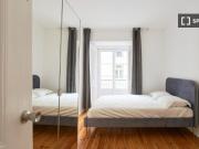 Quarto em apartamento partilhado para alugar em Lisboa