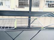 Quarto disponível para alugar em apartamento...