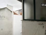 Quarto em apartamento partilhado de 4 quartos para...