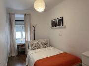 Quarto em apartamento partilhado de 4 quartos para...