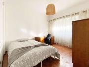 Quarto em apartamento partilhado de 6 quartos para...