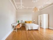 Quarto em apartamento partilhado de 7 quartos, Lisboa
