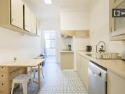 Quarto em apartamento partilhado de 8 quartos para...