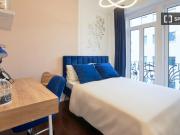 Quarto em apartamento partilhado de 9 quartos para...