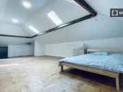 Quarto em apartamento partilhado para alugar em Almada,...