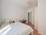 Quarto em apartamento partilhado para alugar em Lisboa