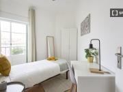 Quarto em apartamento partilhado para alugar em Lisboa