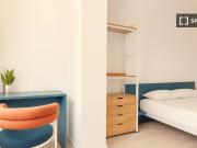 Quarto em apartamento partilhado para alugar em Lisboa