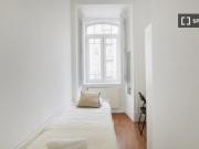 Quarto em apartamento partilhado para alugar em Lisboa