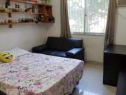 Quarto em Apê Amplo na Tijuca