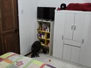 Quarto espacoso em rua super tranquila em Laranjeiras