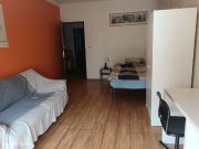 Quarto espaoso com varanda