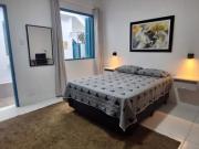 QUARTO GRANDE PINHEIROS METRO FARIA LIMA