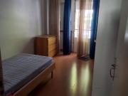 Quarto independente, Estudantes, Trabalhadores com...