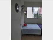 Quarto individual Apto em Pinheiros mobiliado somente...