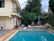 Quarto individual em casa com piscina no Morumbi