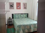 Quarto individual mobiliado