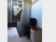 Quarto individual para estudante masculino em...