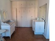 QUARTO INDIVIDUAL PARA MULHER