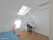 Quarto individual, situado na residncia de estudantes em...
