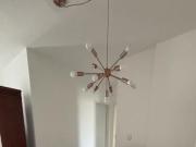 Quarto mobiliado no Costa Azul