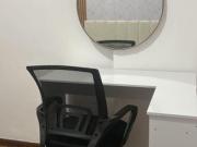 QUARTO MODERNO COM SACADA EM FRENTE A FACULDADE DE DIREITO