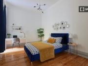 Quarto para alugar em apartamento de 10 quartos em Lisboa