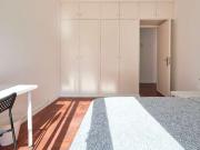 Quarto para alugar em apartamento de 11 quartos em Lisboa