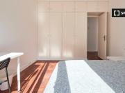 Quarto para alugar em apartamento de 11 quartos em Lisboa