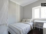 Quarto para alugar em apartamento de 11 quartos em Lisboa