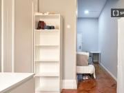Quarto para alugar em apartamento de 12 quartos em Lisboa