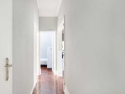 Quarto para alugar em apartamento de 14 quartos em Lisboa