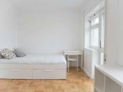 Quarto para alugar em apartamento de 14 quartos em Rio...