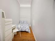 Quarto para alugar em apartamento de 23 quartos em Lisboa