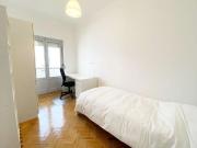 Quarto para alugar em apartamento de 3 quartos em...