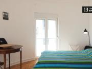Quarto para alugar em apartamento de 4 quartos em...