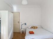 Quarto para alugar em apartamento de 5 quartos em...