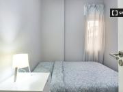 Quarto para alugar em apartamento de 6 quartos em Lisboa