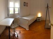 Quarto para alugar em apartamento de 6 quartos nos...
