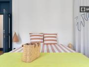 Quarto para alugar em apartamento de 7 quartos em Lisboa