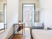 Quarto para alugar em apartamento de 7 quartos em Lisboa