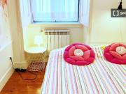 Quarto para alugar em apartamento de 7 quartos em...